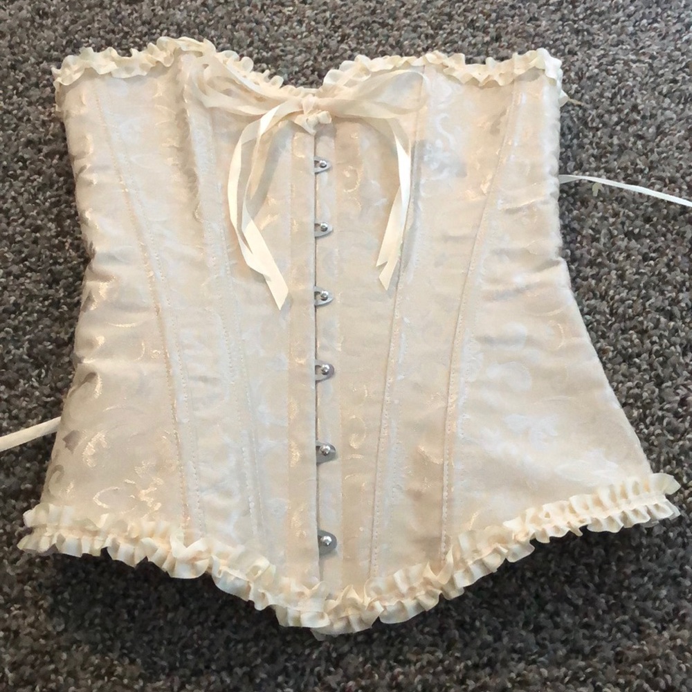 Cream lace up corset with cream ribbon